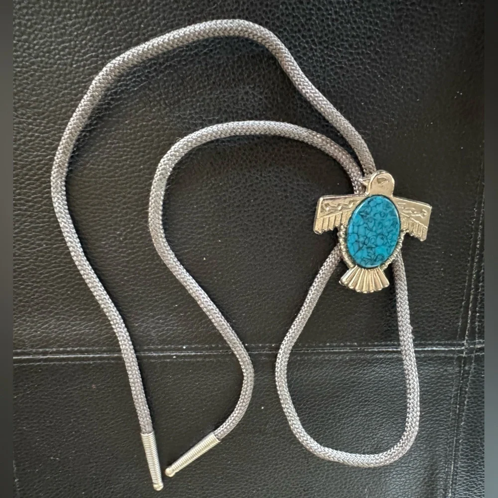 Silver and Turquoise Tone Bird Pendant Necklace Tie